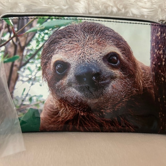 Chateau Handbags - Chateau Sloth Cosmetic Bag - Brown and Green​​​​​
